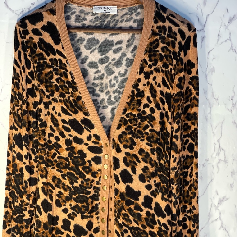 Zenana Women’s Leopard Print Cardigan Size M